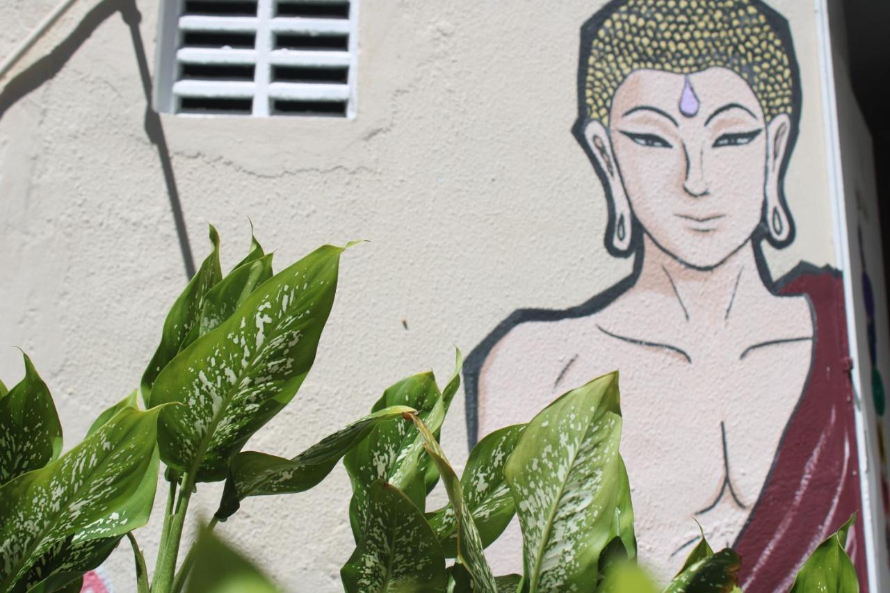 Namaste *